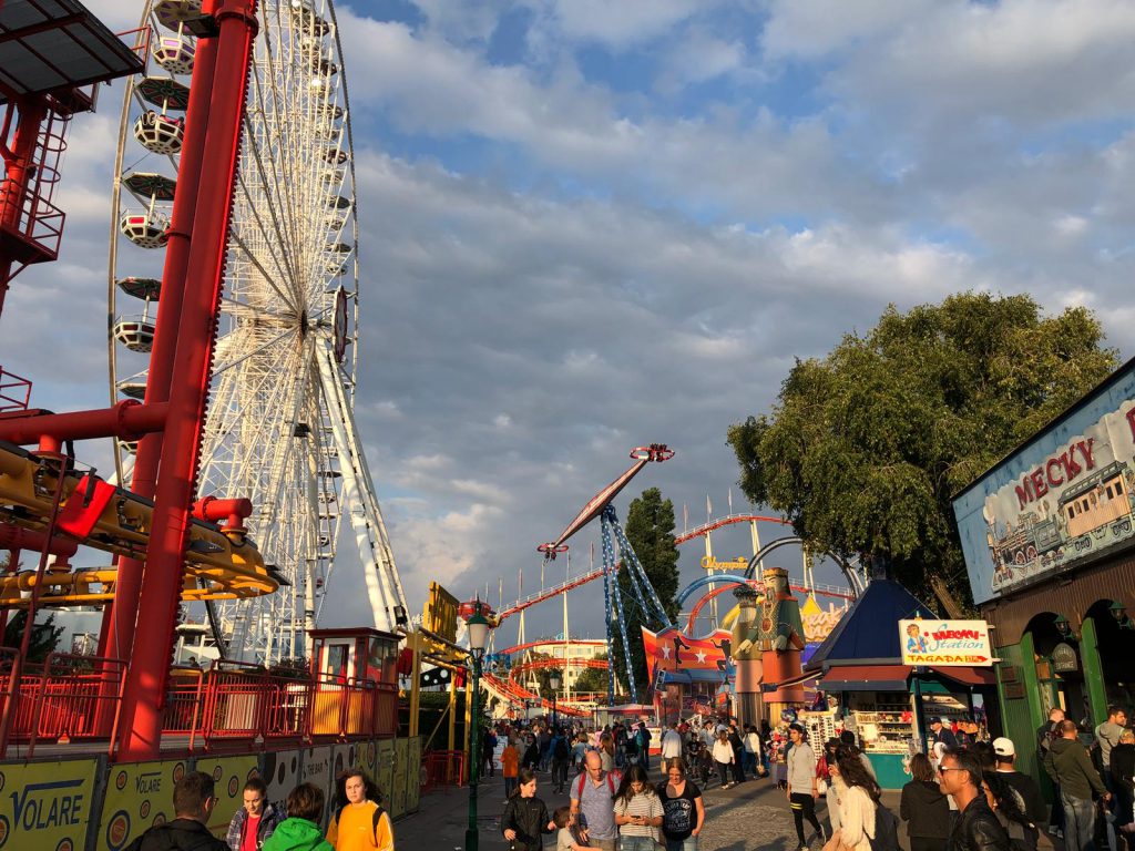 Wenen Het Prater Tijdreizigster Iris